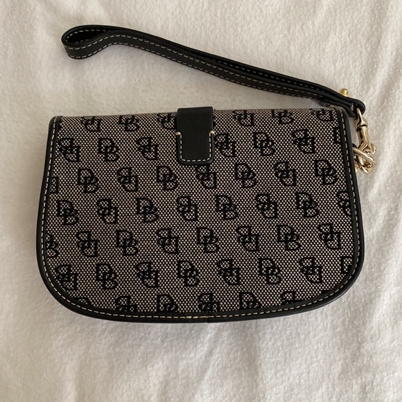 Vintage Monogrammed Dooney & Bourke Wristlet - Picture 3 of 10